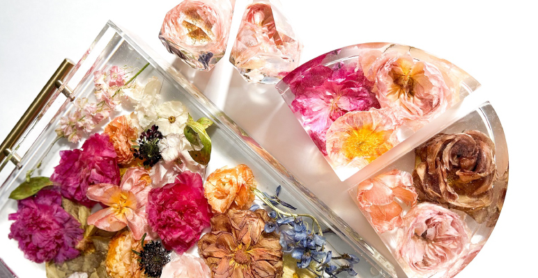 Epoxy resin floral preservation pieces